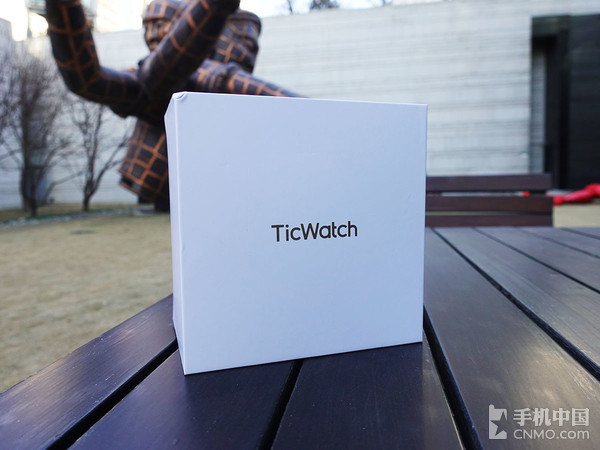 Mobvoi TicWatch C2 hands-on review: an exllent smart watch with stylish look