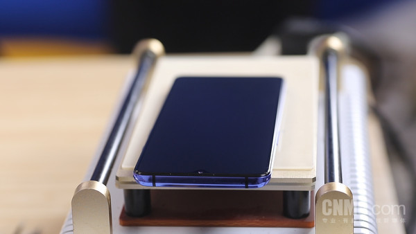 Oneplus 7T dismantling: the flagship benchmarking should be like this