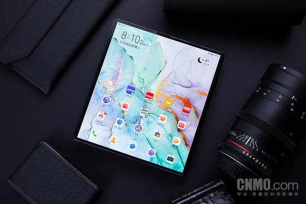 Huawei Mate X folding screen phone review: using innovation to make technology “soft”